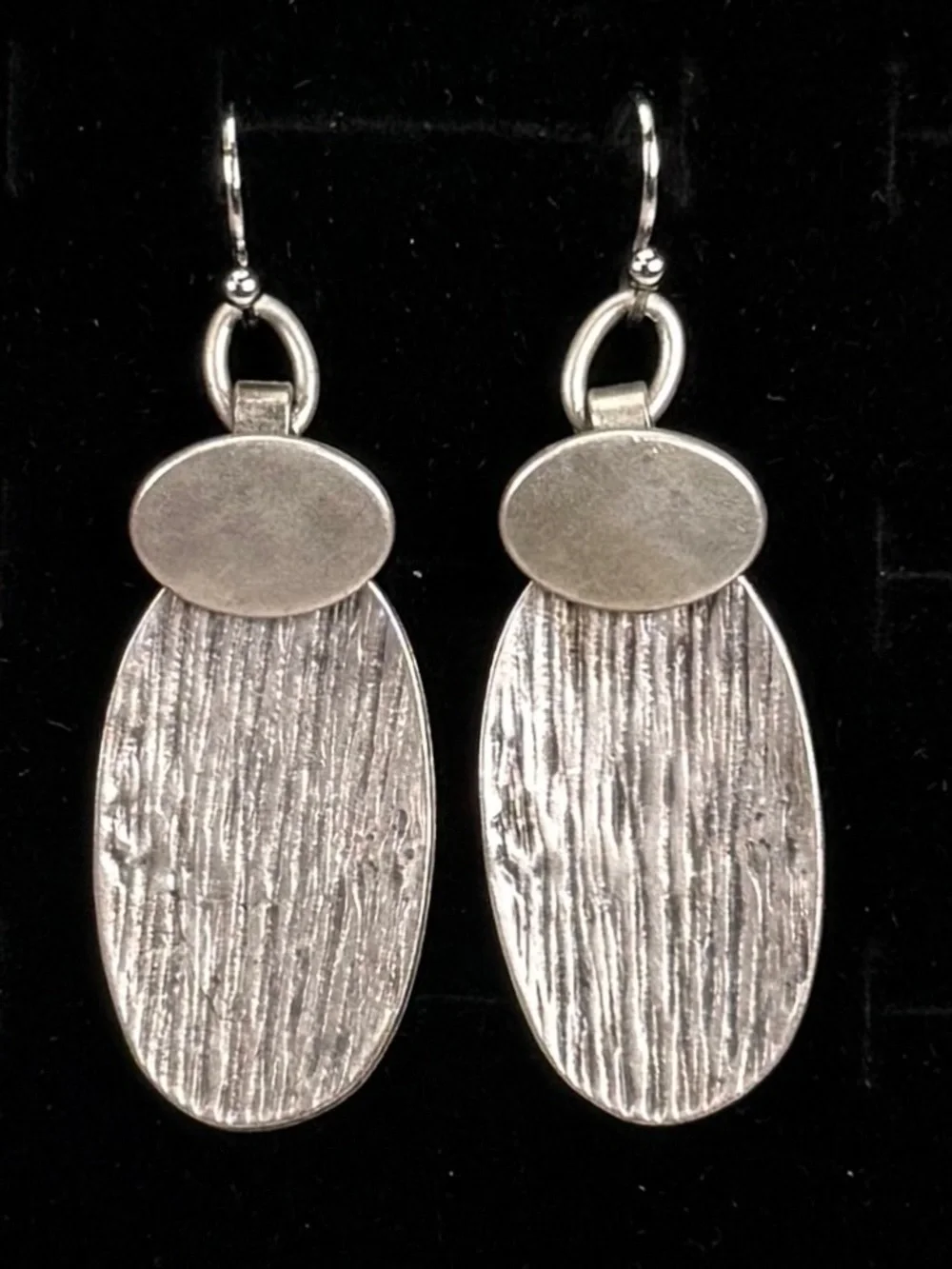 Vintage aged, Silvertone brutalist etched weighted pierced earrings